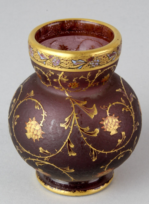 Daum small vase "Chardons" by Frères Daum