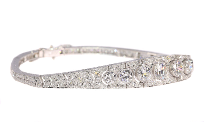 Top quality Vintage Art Deco diamond platinum bracelet by Artista Sconosciuto