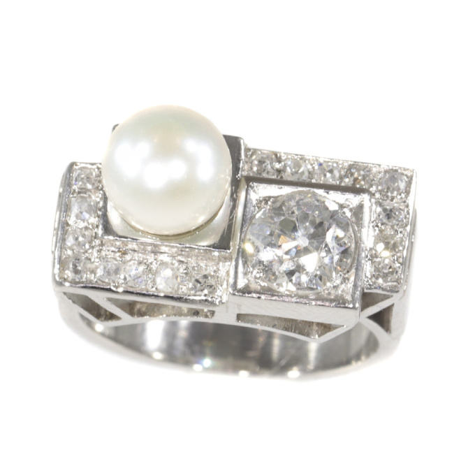 Vintage platinum diamond and pearl Art Deco ring by Unbekannter Künstler