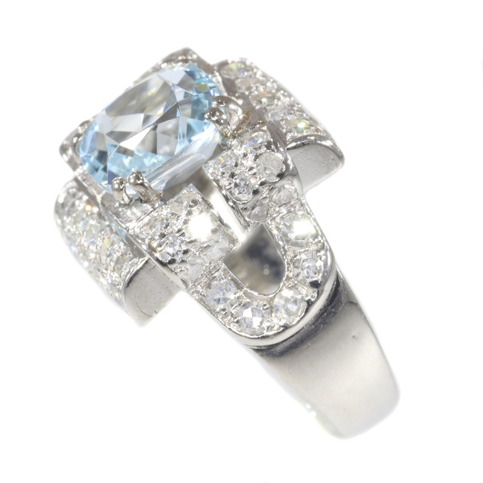Vintage Fifties Art Deco diamond and blue topaz ring by Artista Sconosciuto