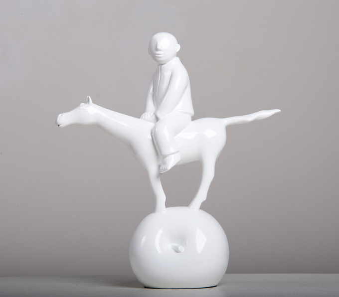 'Journey', resin ( white ) by Xie Aige