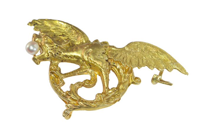 Vintage antique 18K yellow gold griffin dragon brooch by Unknown artist