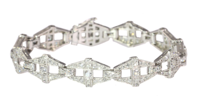 Vintage 1950`s Art Deco platinum diamond bracelet set with 220 diamonds by Artista Desconocido