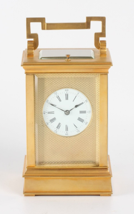 A French gilt brass Anglaise carriage clock with repeat, circa 1880. by Artista Desconhecido