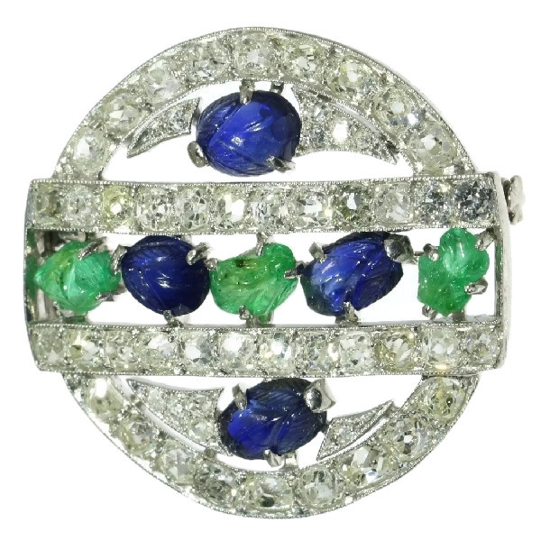 French Art Deco so-called tutti frutti brooch with diamond emerald sapphire by Artista Sconosciuto