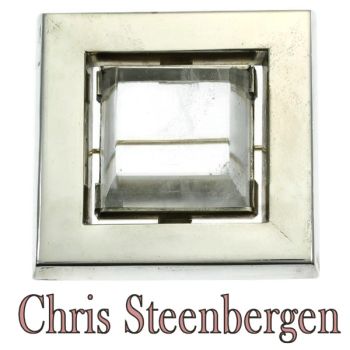 Artist Jewelry Chris Steenbergen silver brooch with rock crystal quartz by Chris Steenbergen