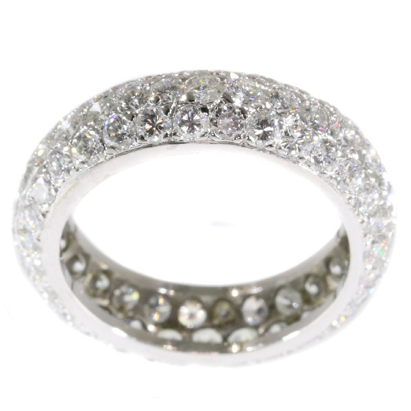 Vintage eternity band with over 5 crts of brilliant cut diamonds (90 stones!) by Unknown artist