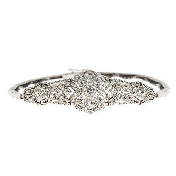 Elegant Edwardian / Belle Epoque bracelet with diamonds by Artiste Inconnu