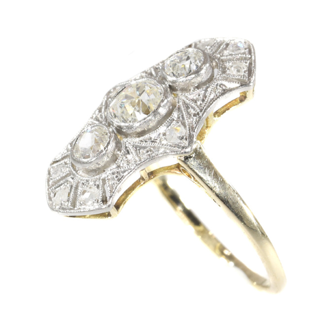 Original Vintage Belle Epoque diamond engagement ring by Artiste Inconnu