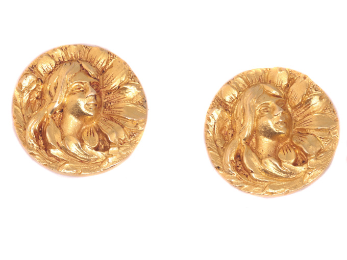 Art Nouveau 18K yellow gold cuff links by Unknown artist