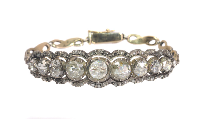 Typical Dutch rose cut diamond bracelet in Victorian style with large rose cuts by Unknown artist