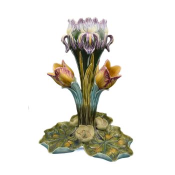 Tulip vase by Artiste Inconnu