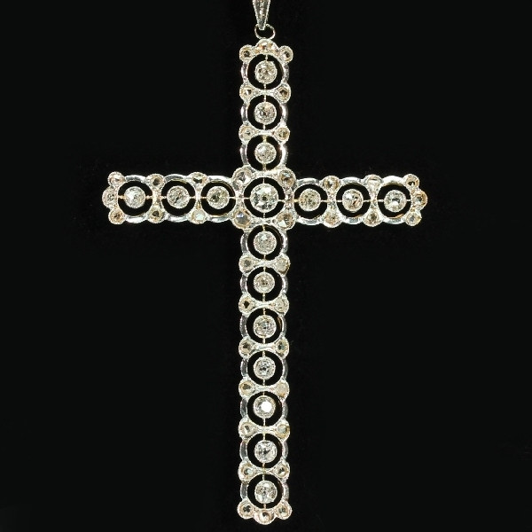 Belle Epoque antique diamond cross pendant by Onbekende Kunstenaar