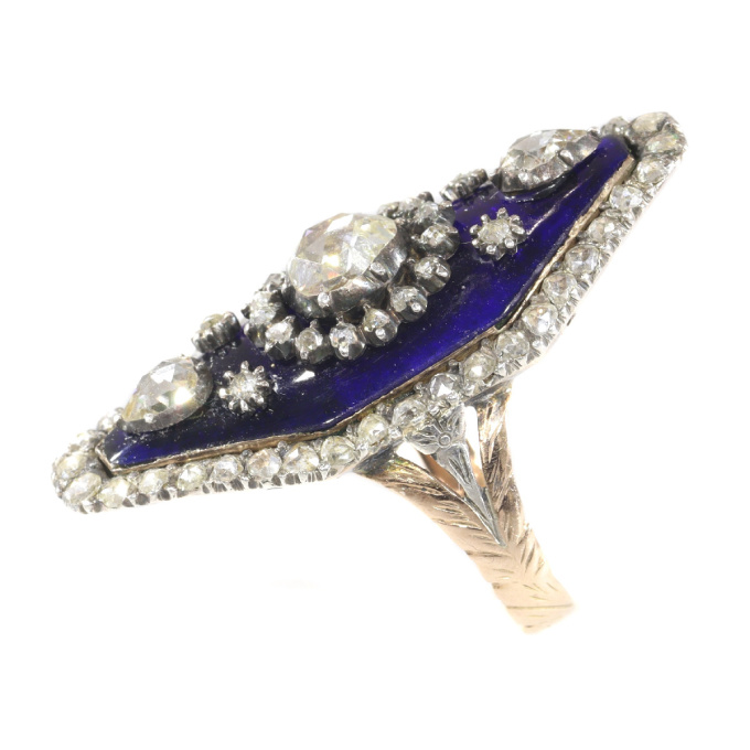 Magnificent Victorian rose cut diamond ring with blue enamel by Artista Sconosciuto