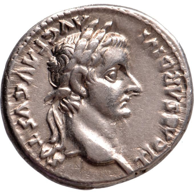AR Denarius Tiberius (14-37) by Onbekende Kunstenaar