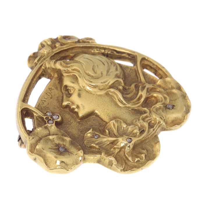 Art Nouveau floral gold pin Lady profile signed Zacha by Unbekannter Künstler