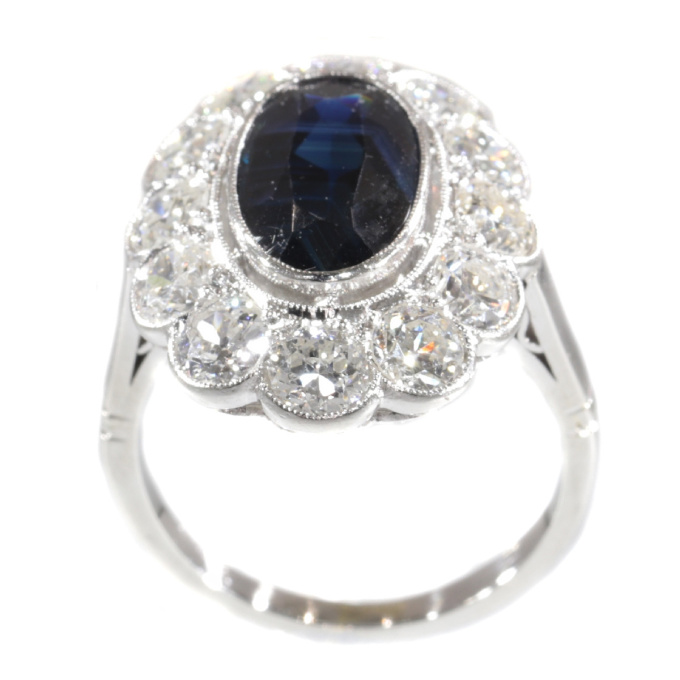 Vintage 1950's platinum diamond and sapphire engagement ring - lady Di style by Artista Sconosciuto