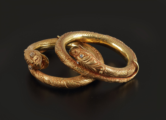 A PAIR OF JAVANESE HINDU-BUDDHIST STYLE BRACELETS by Unknown artist
