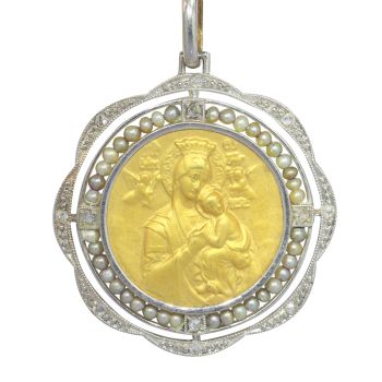 Vintage antique 1910's Edwardian - Art Deco 18K gold medal set with diamonds and pearls Mother Mary Our Lady of Perpetual Help by Artista Desconhecido