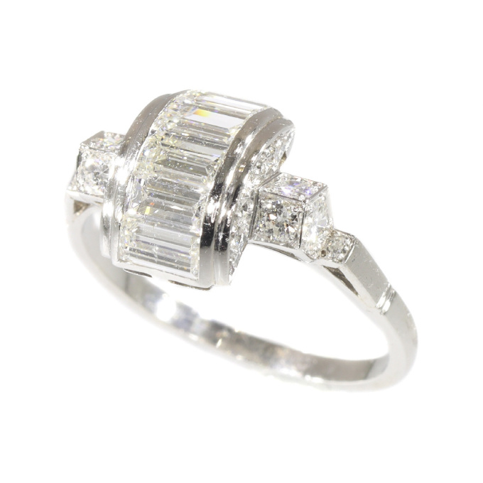 Vintage Fifties Art Deco inspired diamond engagement ring by Onbekende Kunstenaar