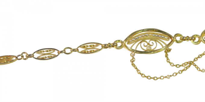 Antique French 18K gold filigree necklace with over 100 natural seed pearls by Artista Desconocido