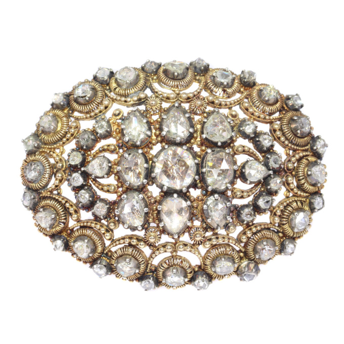 Antique Dutch brooch in unusual design with filigree and rose cut diamonds by Artiste Inconnu
