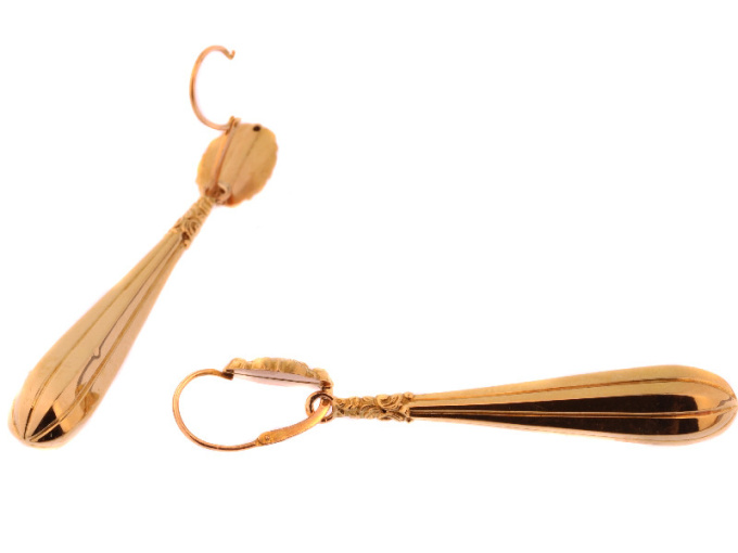 Long pendant hanging gold French earrings by Artista Sconosciuto