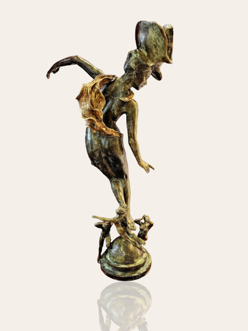 J.M. Bremers ‘Hoedje’ bronze by J.M. Bremers