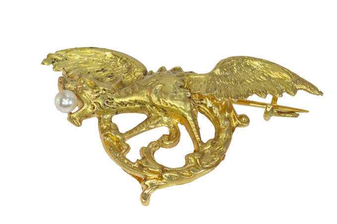 Vintage antique 18K yellow gold griffin dragon brooch by Artista Sconosciuto