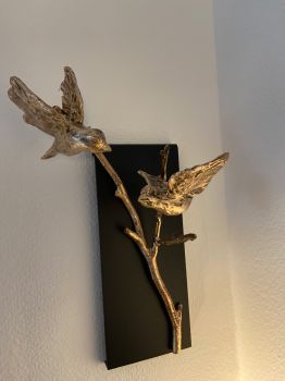 Wandpaneel staal met 2 vogeltjes op tak by Yvon van Wordragen