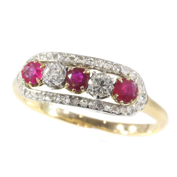 Victorian diamond and ruby ring by Onbekende Kunstenaar