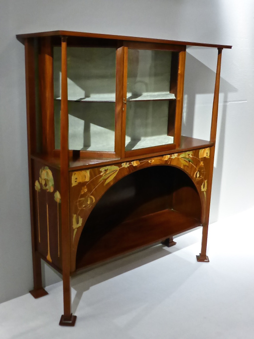 Wylie & Lochhead cabinet/showcase by Wylie & Lochhead