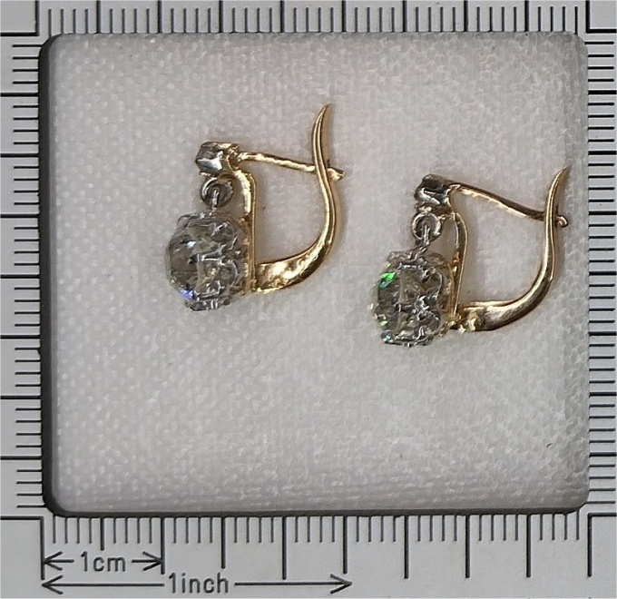 Vintage 1920's Art Deco old brilliant cut diamond earrings by Onbekende Kunstenaar
