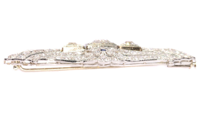 Original Vintage Art Deco diamond platinum brooch by Onbekende Kunstenaar