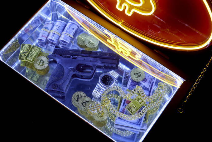 Bitcoin treasure box by Phantom Art