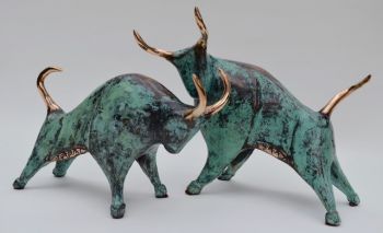 Two bulls by Kasper de Gouw