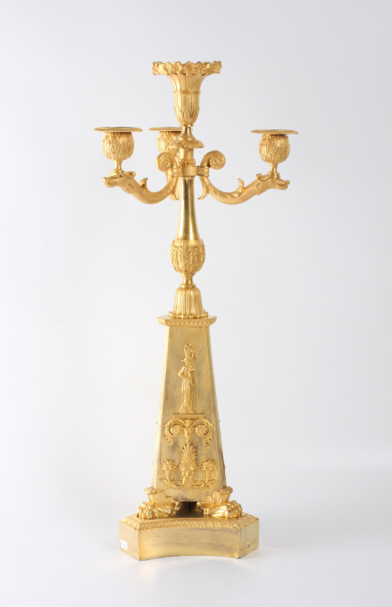 A pair of large French Empire Ormolu 4-light candelabra, circa 1810 by Onbekende Kunstenaar