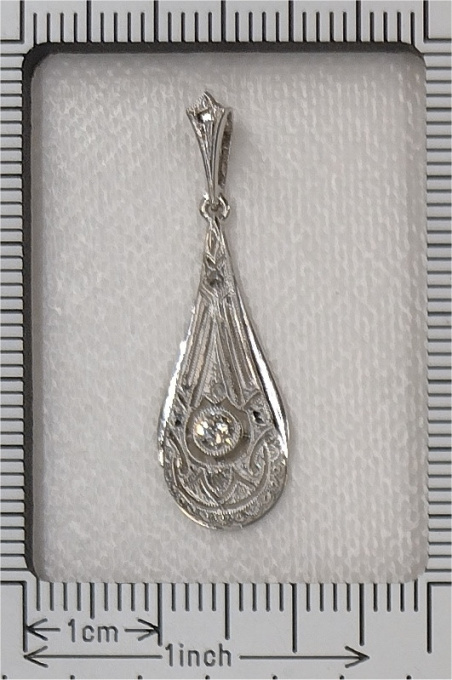 Vintage 1920's Edwardian/Art Deco diamond pendant by Artiste Inconnu