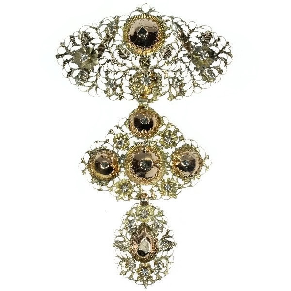 Early 19th century gold diamond pendant called a la jeanette by Onbekende Kunstenaar