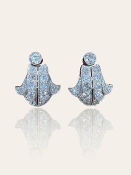 Art-Deco oorstekers met diamant by Artista Desconocido