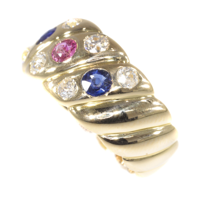 Antique 18K gold Victorian diamond sapphire and ruby ring by Onbekende Kunstenaar