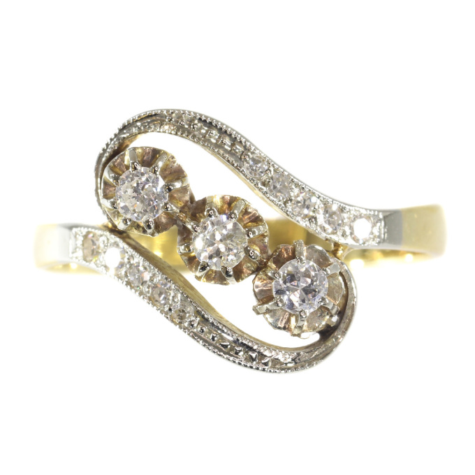 Elegant Belle Epoque diamond ring by Artista Sconosciuto