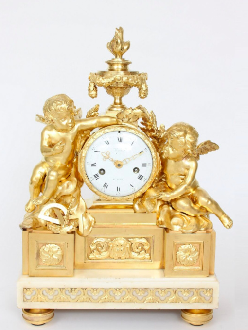 A fine French Louis XVI ormolu sculptural mantel clock after Osmond, Viger circa 1770 by Viger A Paris