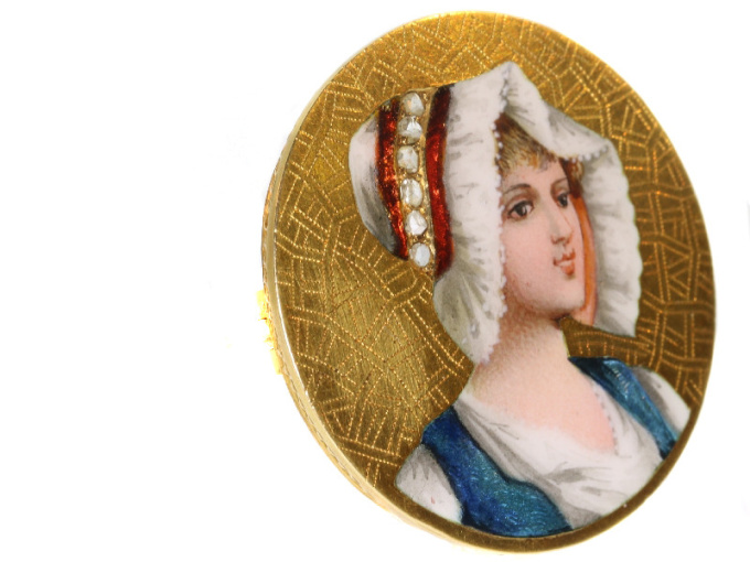 Antique Victorian brooch with enameled portrait of young French peasant girl by Artista Desconocido