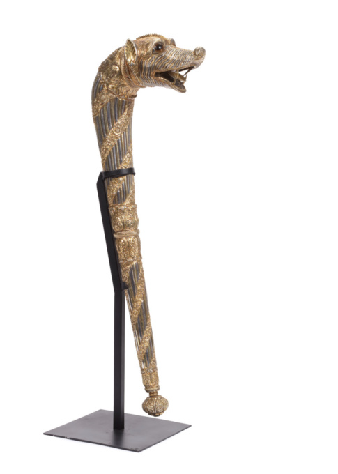 An Indian part-gilt silver-clad ceremonial sceptre or mace with a tiger’s head by Unbekannter Künstler