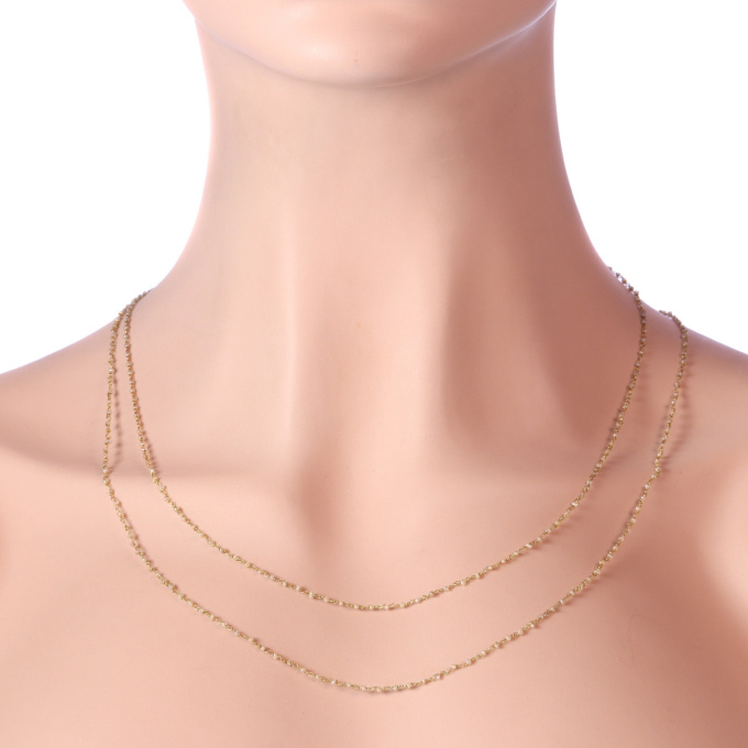 French antique Victorian fine gold long necklace with 277 drilled fine natural seed pearls by Artista Desconocido