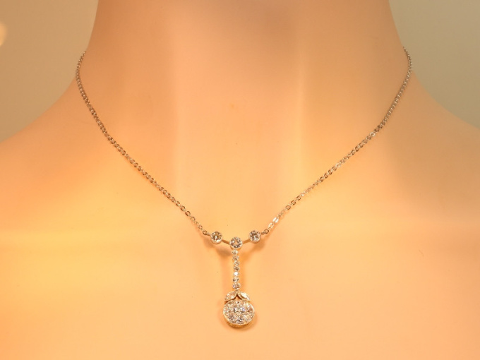 French Art Deco diamond pendant by Unbekannter Künstler